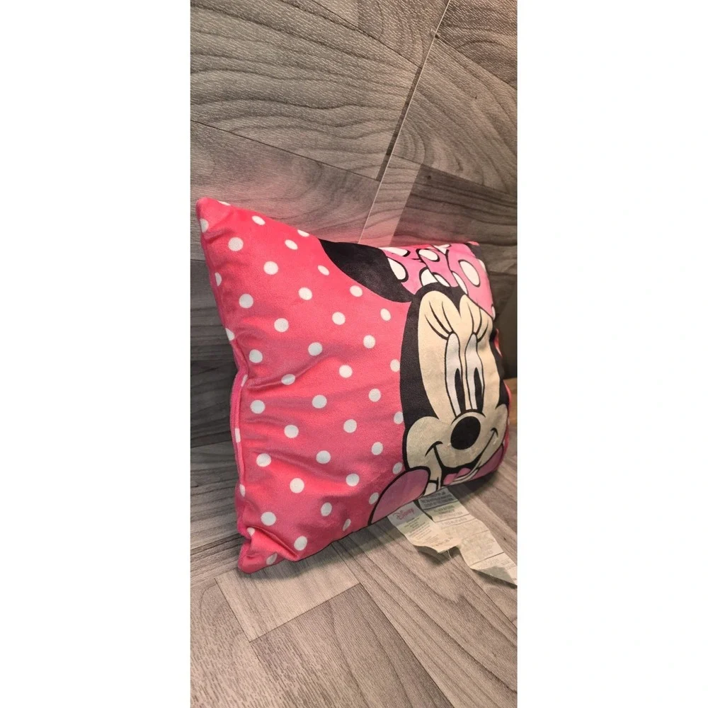 Disney Minnie Mouse soft decorative pillow
